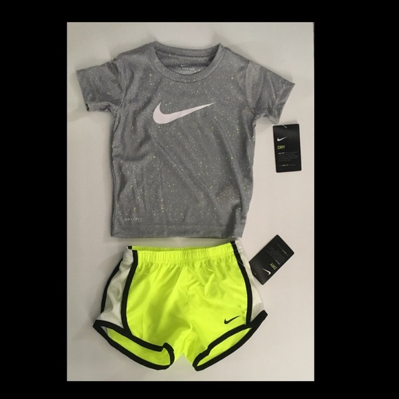 3t nike shorts girl
